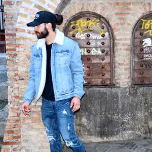 Meet your Posher, Jesus